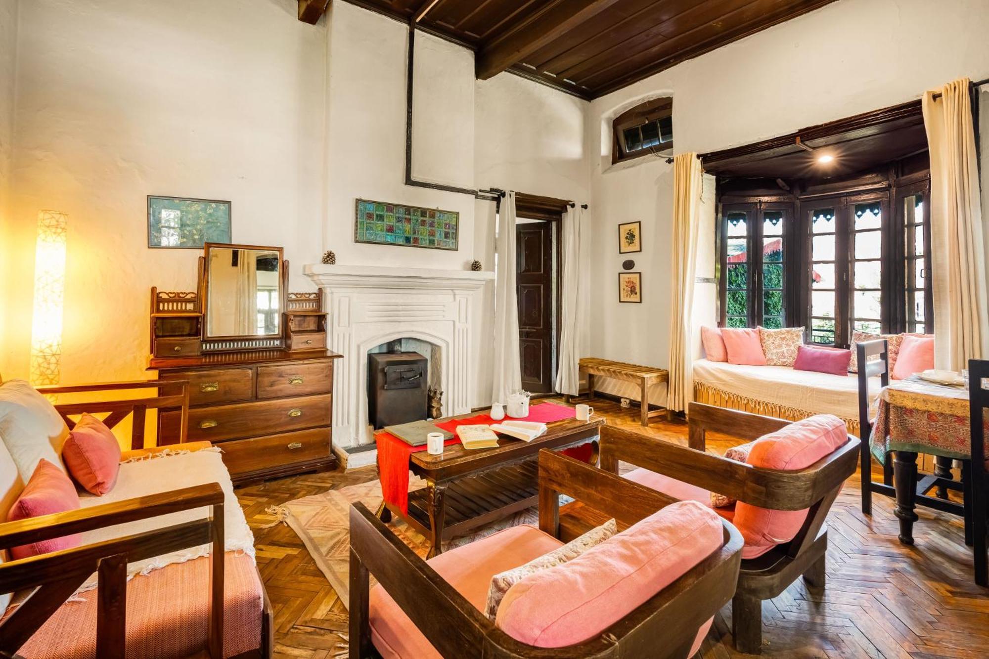 Saffronstays Kashi Villa Касаули Экстерьер фото